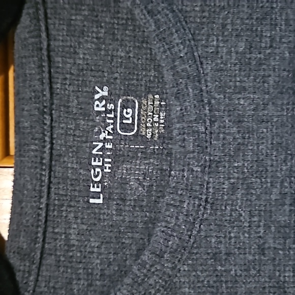 Legendary Buck Thermal Long Sleeve with Camo Cuffs - Picture 4 of 5